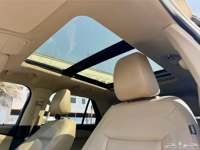 Ford Explorer XLT 2023 (Lather seat and Sunroof) 10