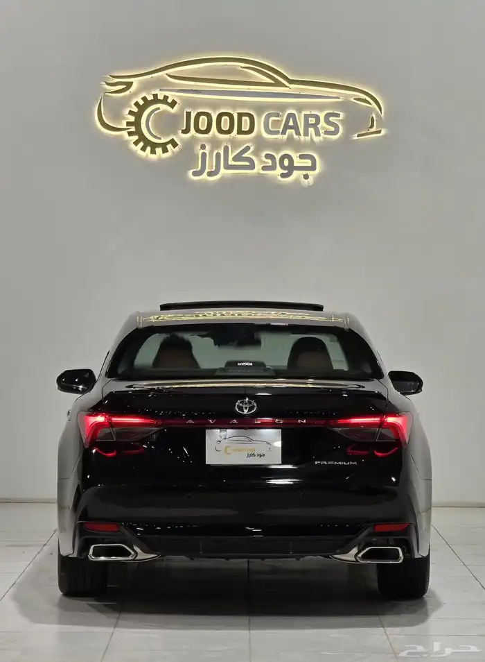 تويوتا افالون موديل 2021 بحالة ممتازة 2