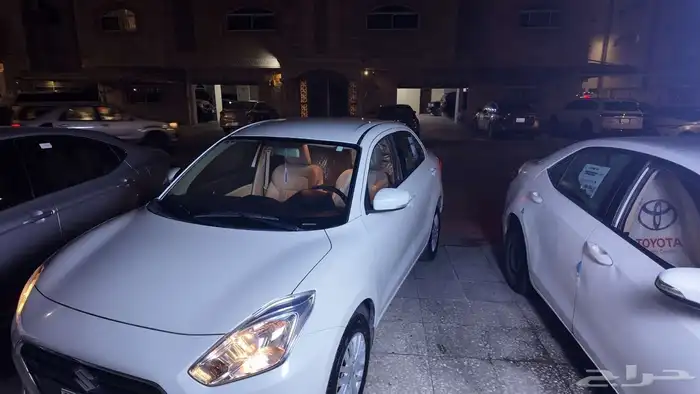 للبيع سوزوكي ديزاير 2022 نظيفة 4