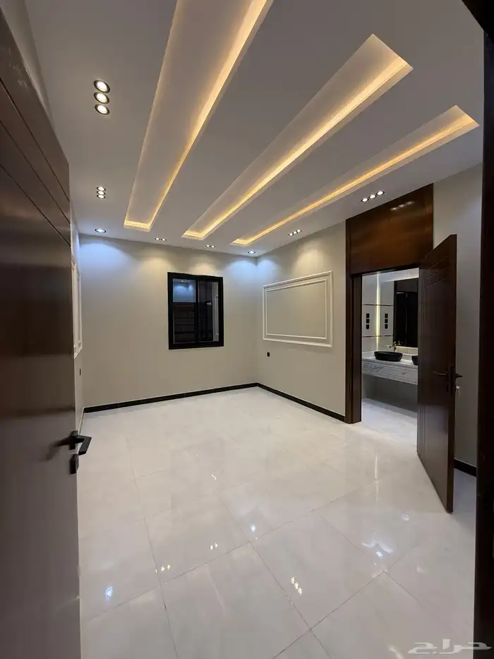 للبيع روف علوي بدرج خارجى بالموسى الشرقى بمدينه خميس مشيط 9