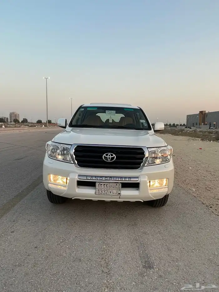 جيب لاندكروزر 3
