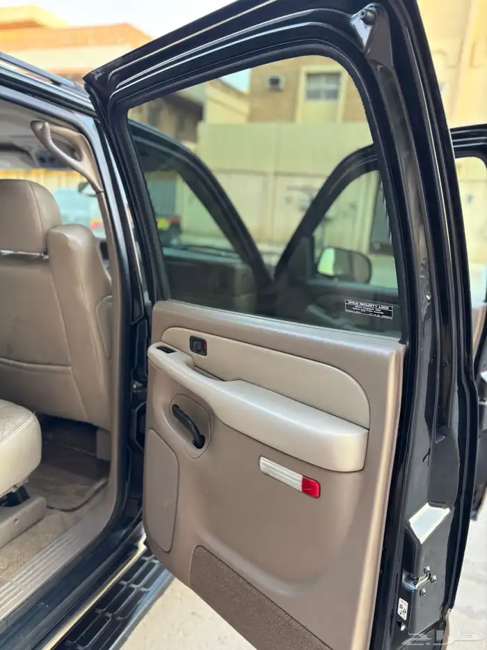 شيفورليه تاهو 2002 مخزن 33