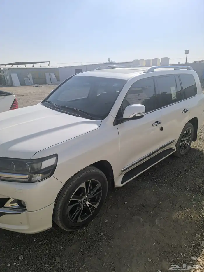 لاندكروزر 2020 وكاله 6