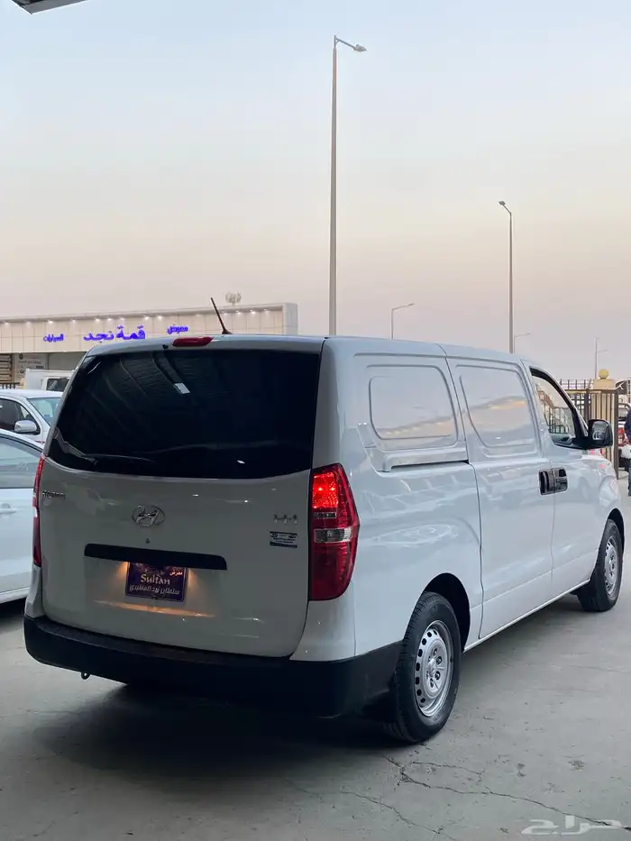 هونداي H1 بضاعة بنزين 8