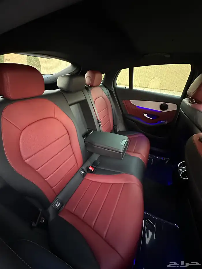 مرسيدس Glc200 كوب ماشي 47 الف بحاله الوكاله 21