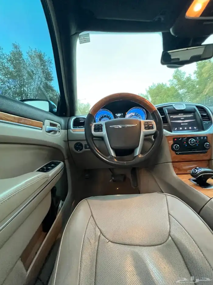 كرايزلر 2014 فل V6 سعودي 19
