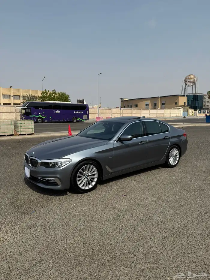 بي ام 530 فل 2017 ماشي 126 الف كيلو قمه في النظافه 21