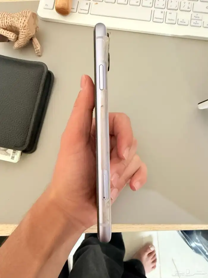 ايفون 11. قيقا 128. بطارية 76 2