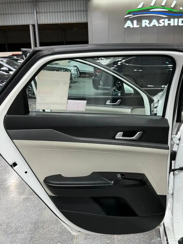 كيا K5 مطور 2021 متوفر لدى معرض(عبيد الرشيدي) 36