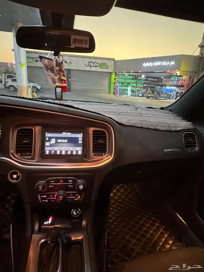 دودج تشارجر SXT 3