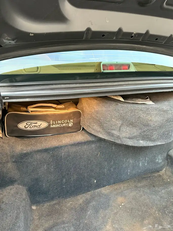 للبيع فورد فكتوريا 2010 شرط 19