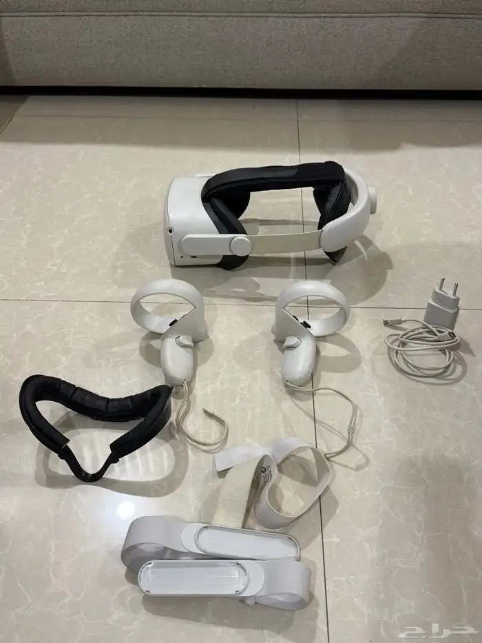 للبيع نظارة كويست 2 meta quest 2 with kiwi strap 0