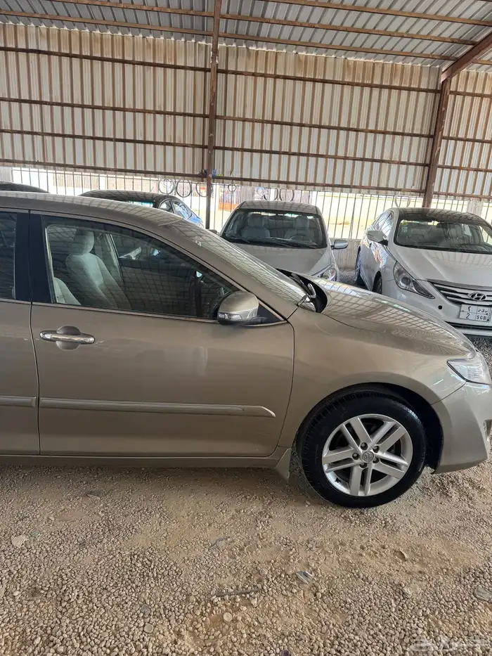 للبيع تويوتا كامري 2014 الساير وراد الكويت فل بصمه 2