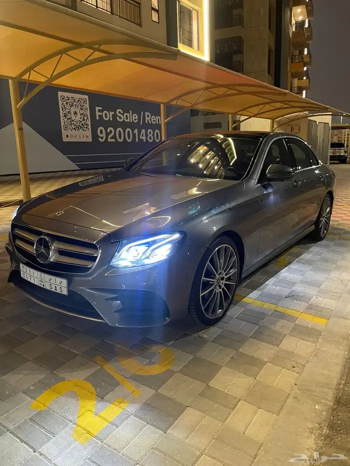 Mercedes-Benz E350 4MATIC موديل 2020 3