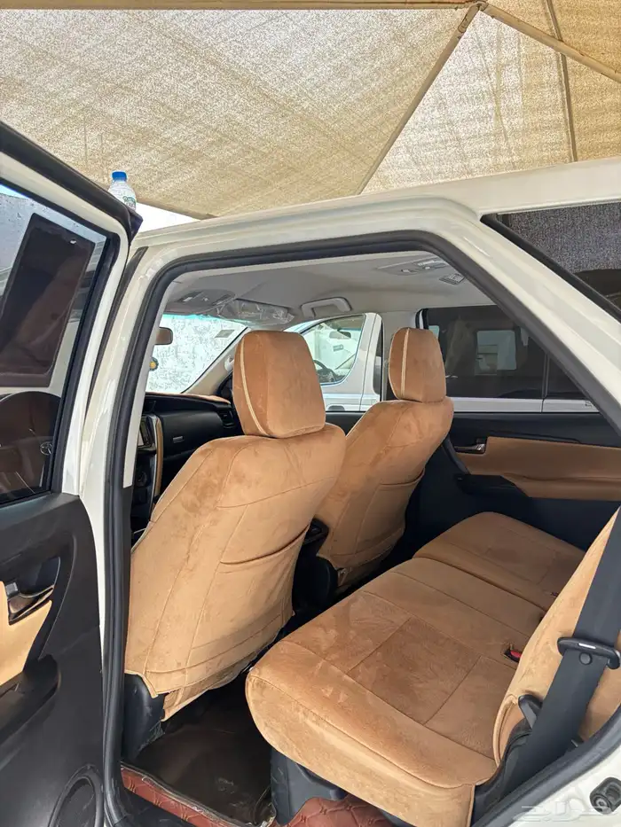 تويوتا فورتشنر مخزن 5