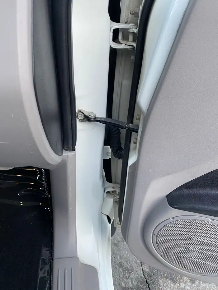 متسوبيشي 2012 دبل بنزين 42