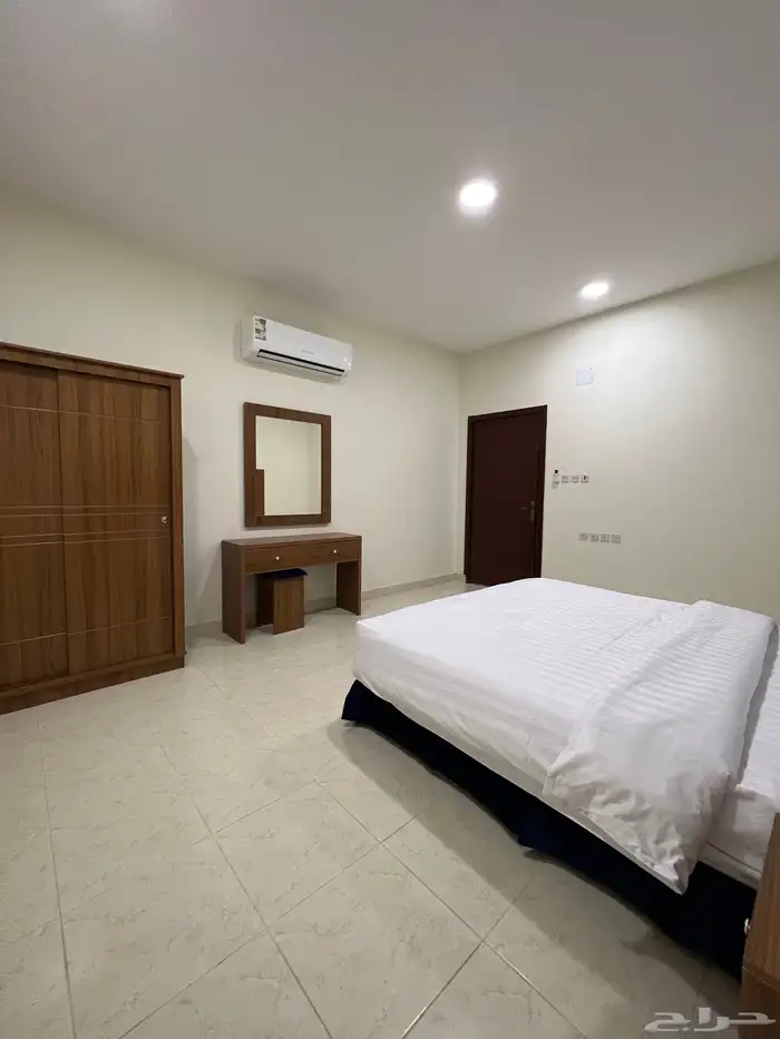 شقق مؤثثة للايجار 9