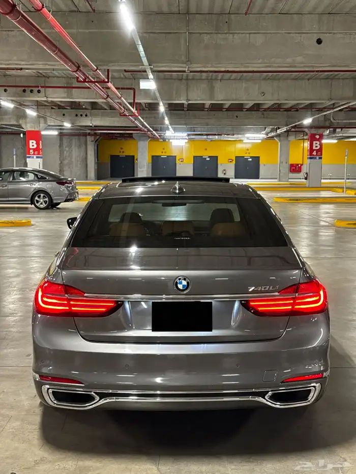 بي ام 740 2019 5