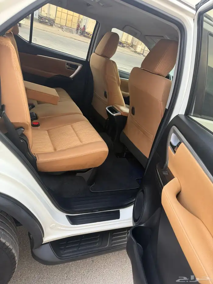 تويوتا فورشنر 2019 v6 11