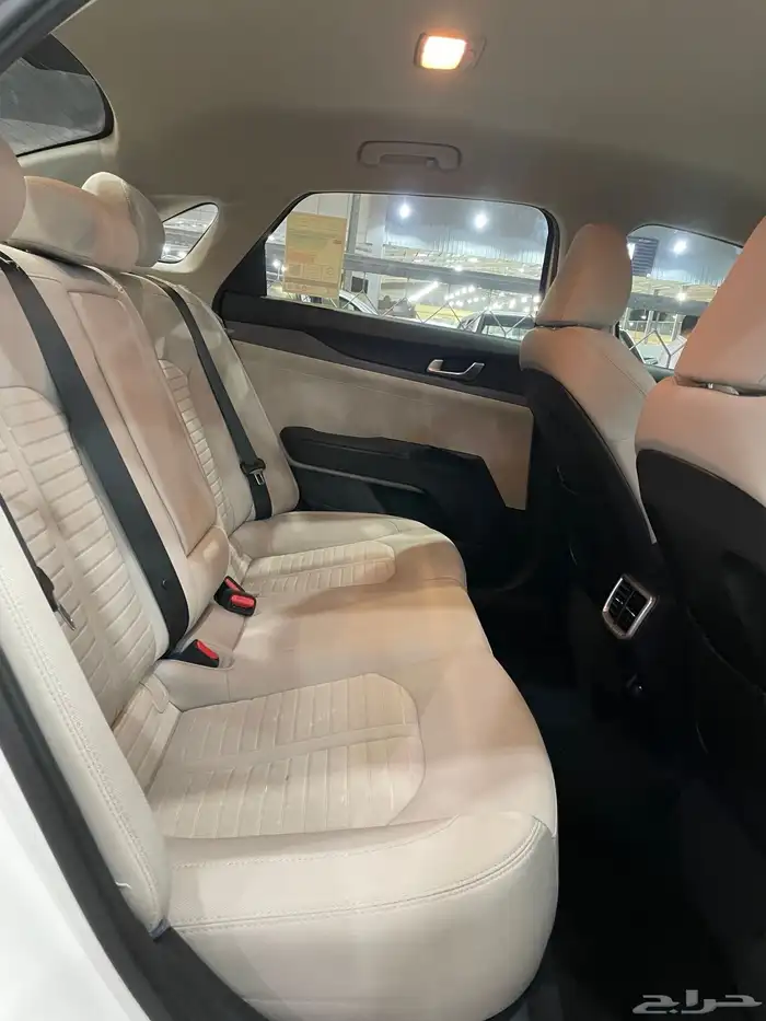 كيا كي 5 موديل 2023 ستاندر 13