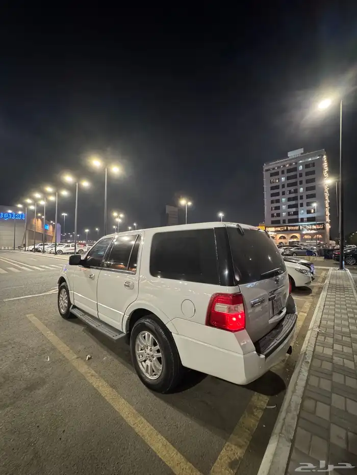 فورد اكسبديشن 2013 4