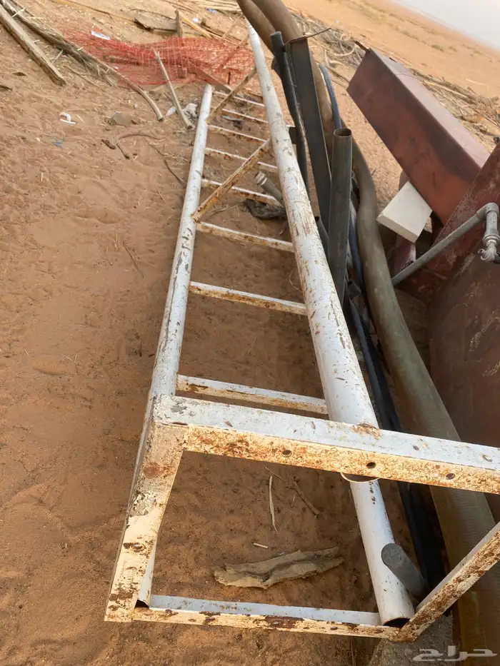 برج سلم عقود 1