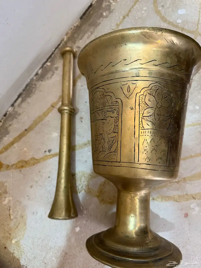 نجر للبيع بحالة جيدة وصوته ماشاء الله   النجر سوري معه يد 0