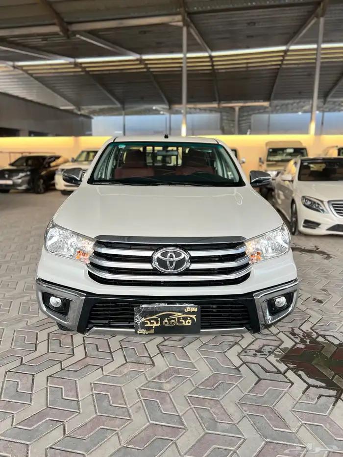 تويوتا هايلوكس 2019 سعودي ماشي 94 الف 0