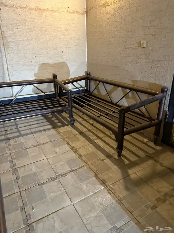 كراسي حديد كفرات 3