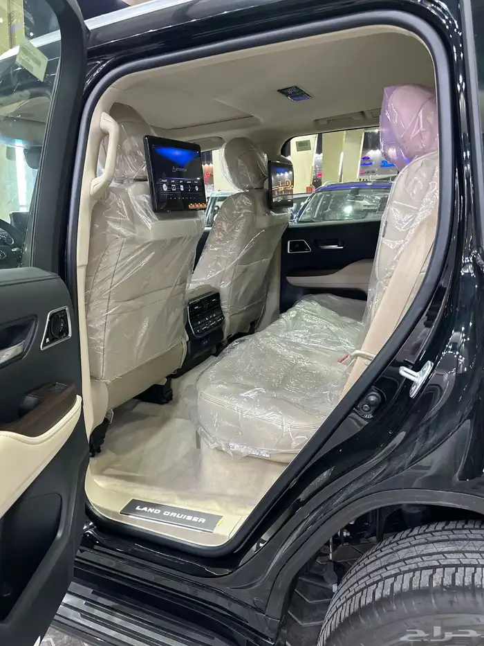 تويوتا لاندكروزر الموديل2025 فل كاملVX.S اقل سعر في السوق 7