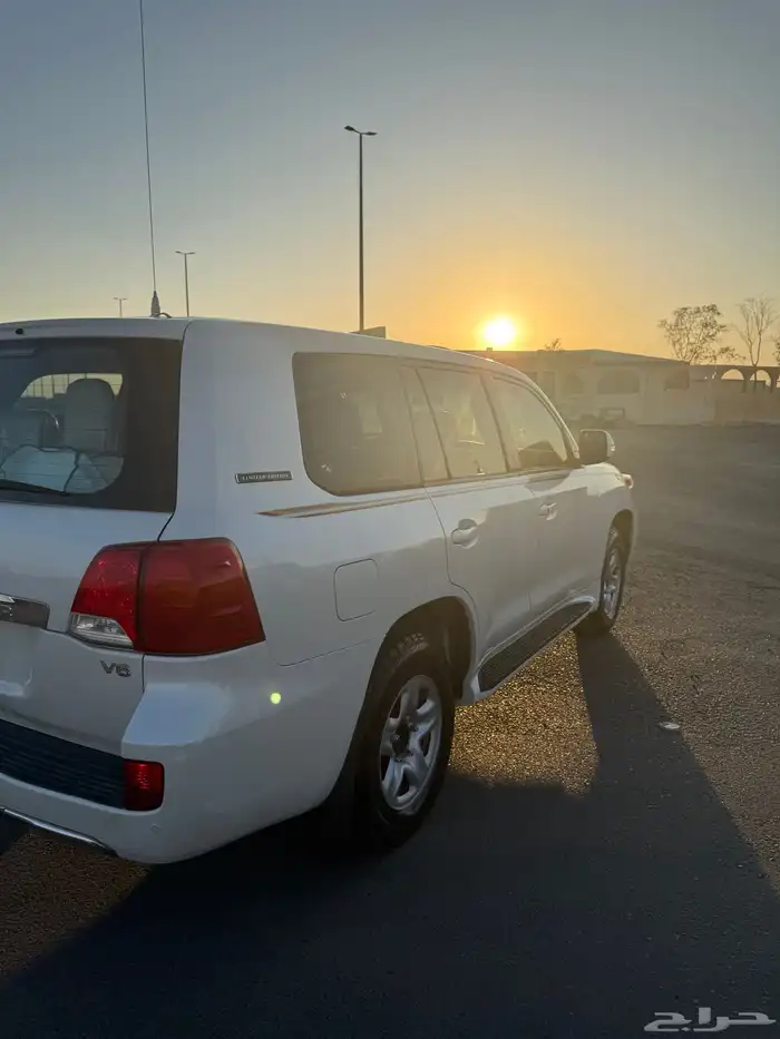 لاندكروزر هدد فل كامل 2015 ممشى قليل 5