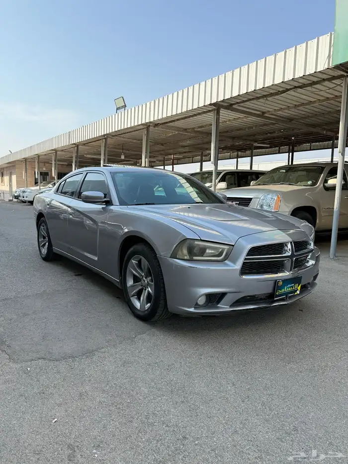 للبيع دوج تشارجر 2014 9