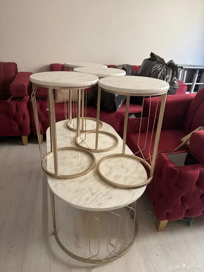 طاولات تقديم 0