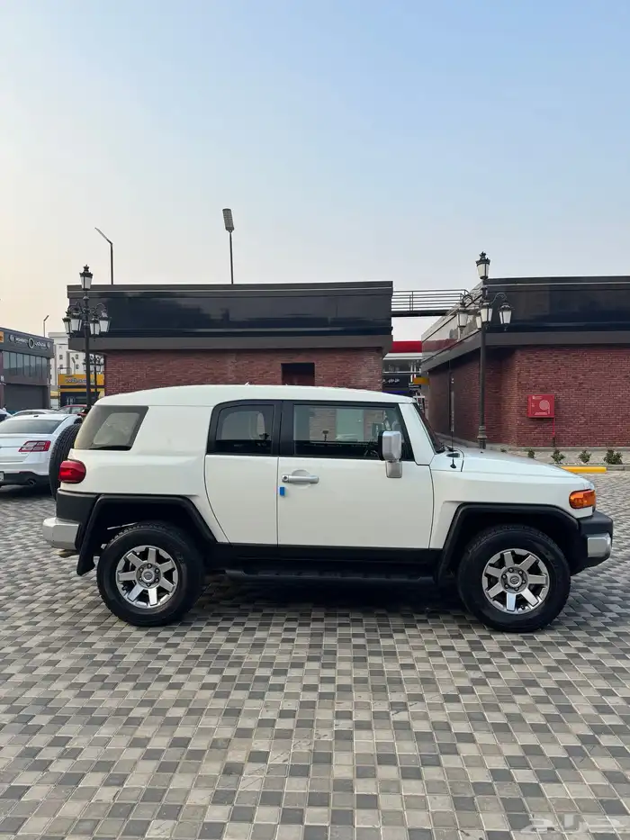 اف جي 2023 ابيض سعودي بودي وكاله ممشى قليل 4