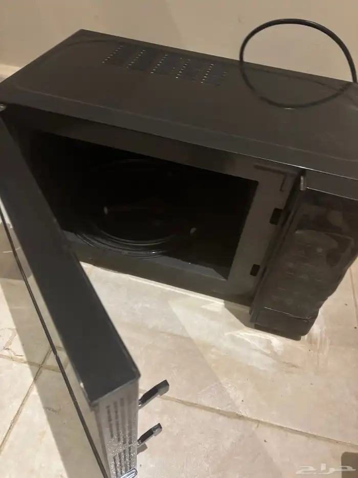 غسالة Haam و ميكرويف LG 5