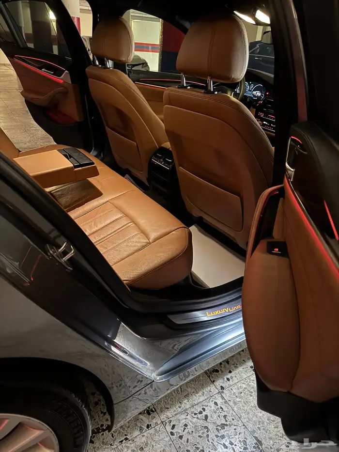 بي ام 530 فل 2017 ماشي 126 الف كيلو قمه في النظافه 82