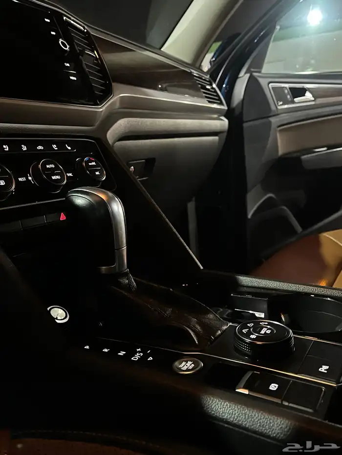 فولكس فاجن تيرامونت R-Line 2019 باسم (أمير) بحالة الوكالة 28