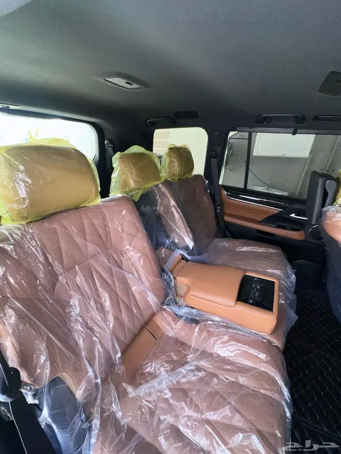 جيب لكزس بلاك ادشن 2021 ممشى قليل 40