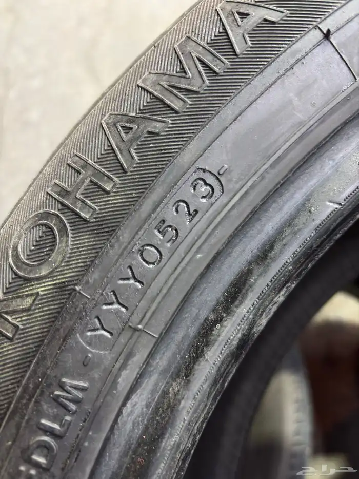 كفرات 215 55 17 يكوهاما وكالة كامري شبه جديده 9