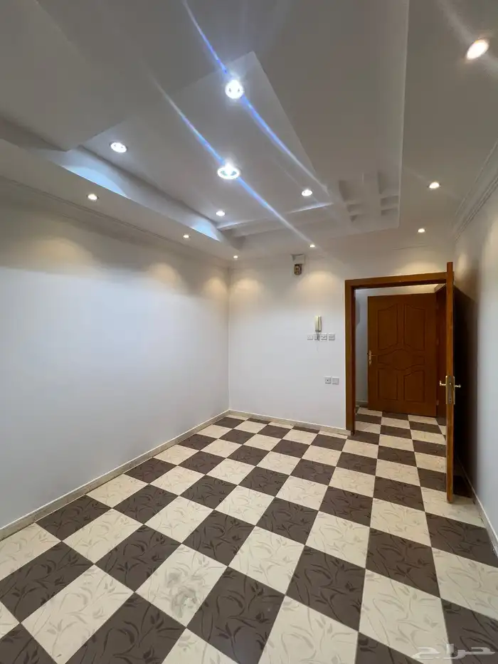 عمارة للبيع جبرة 6