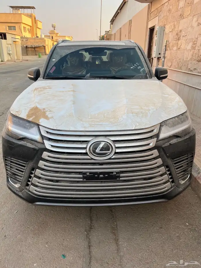 جيب ( لكزس ) ( مخزن ) ( فل كامل ) (BB) (2024) 2