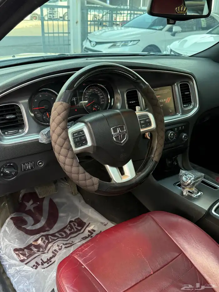 للبيع دوج تشارجر 2014 15