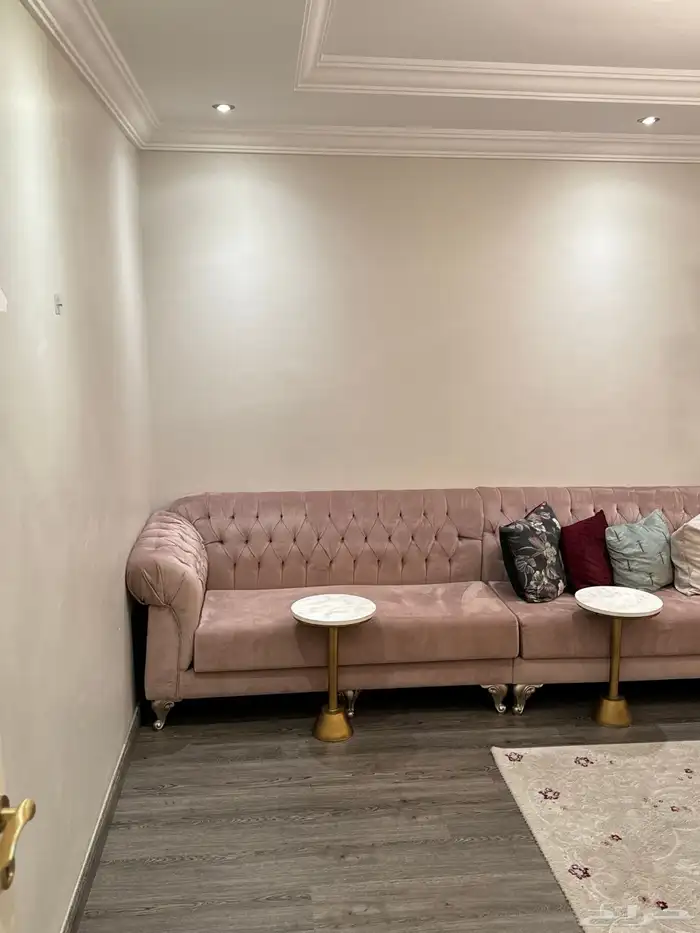 كنب جديد مع ملحقاته 2