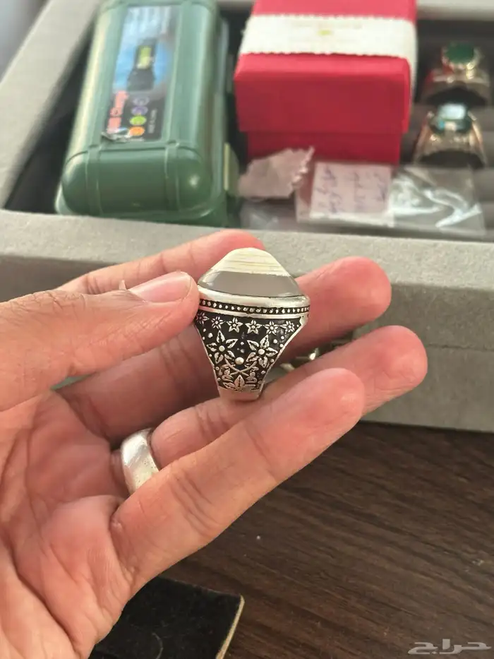 خاتم عقيق سليماني عين السمكه نادر نقش وردتين مميز 5