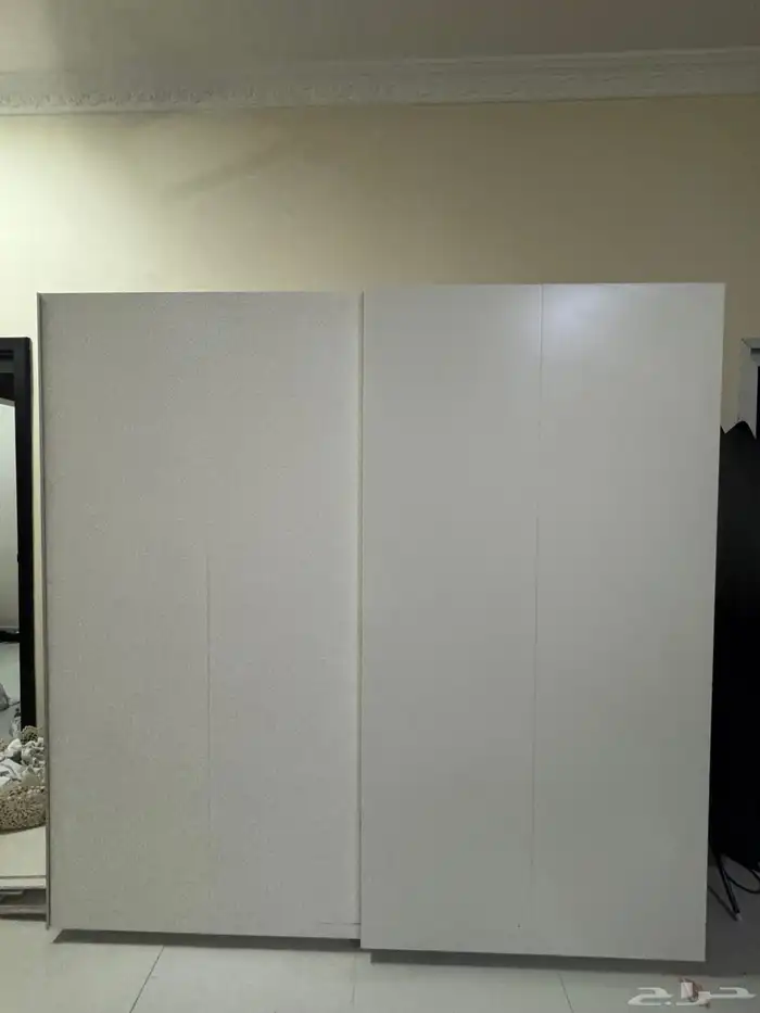 غرفة مستخدمه في حالة جيدة مع المرتبة 800 ريال 1