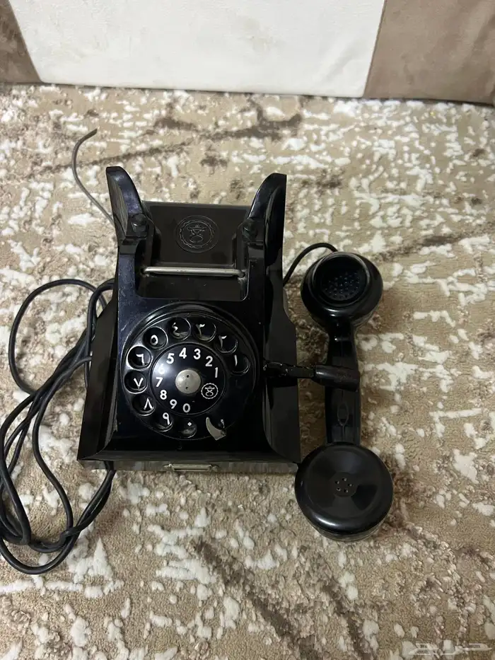 تلفون هندل وقرص قديم تراثي 2