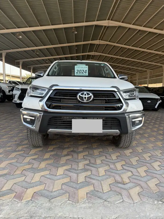 تويوتا هايلوكس غمارتين ديزل اتومتك موديل 2024 0