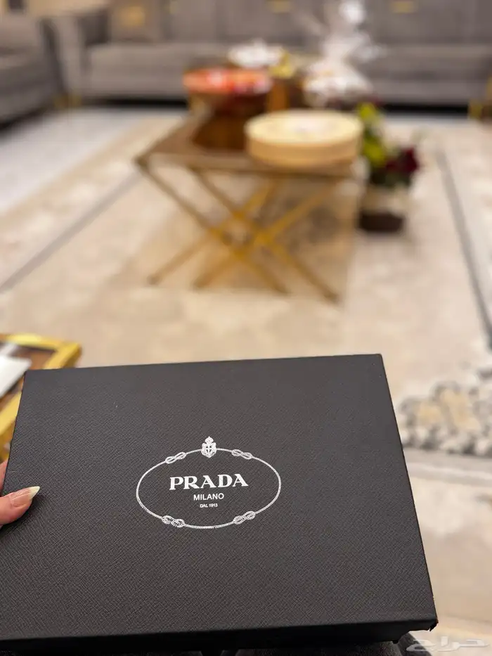 شنطه برادا جديده بجميع ملحقاتها 2