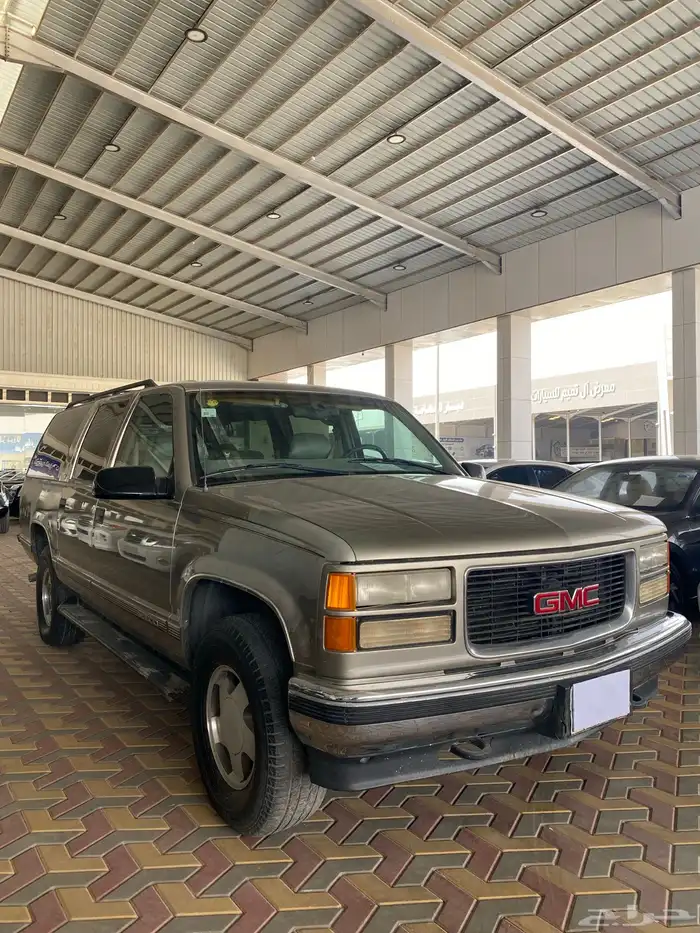 جي ام سي يوكن 1999 العدد 183 الف 20