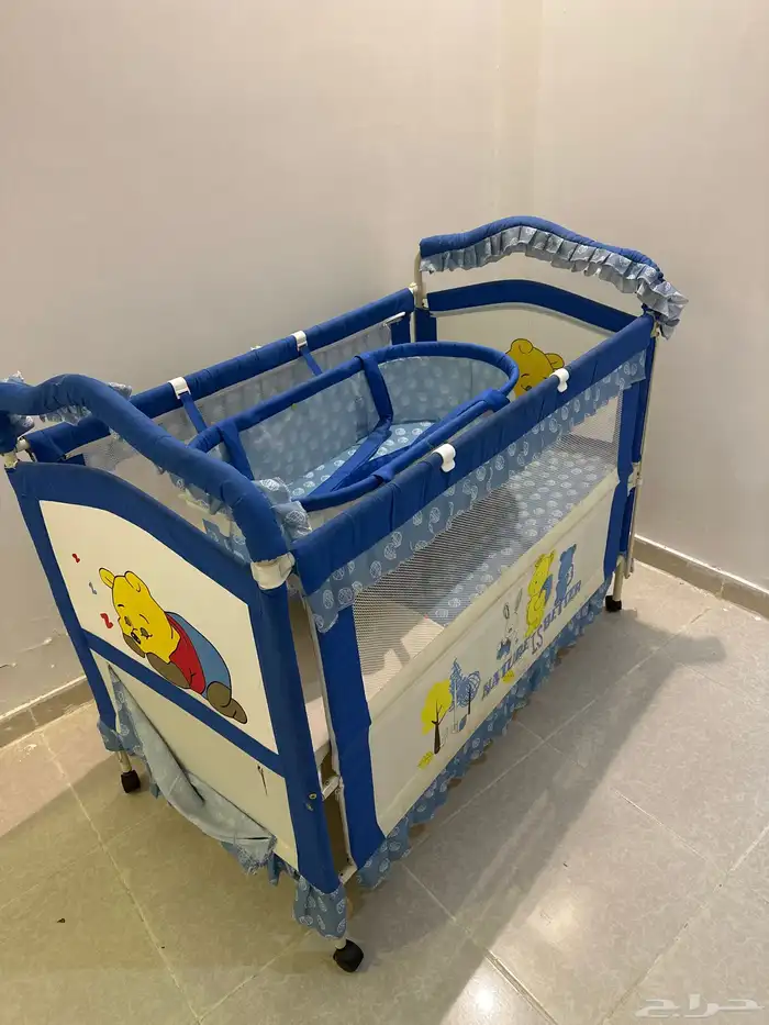 سرير اطفال 2